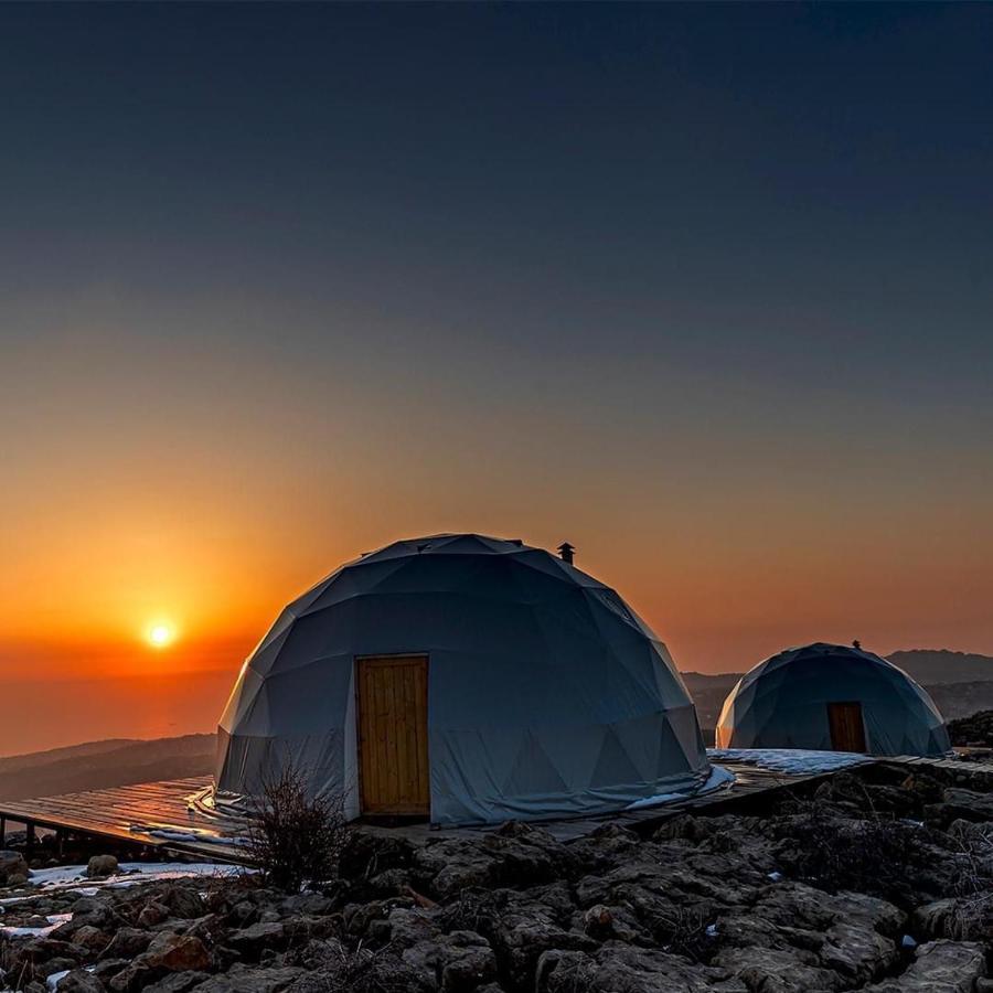 Odom Retreat Hotell Mzaar Kfardebian Exteriör bild